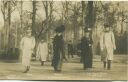 Postkarte - Im Berliner Tiergarten - Kaiserin - Kaiser - Prinz August Wilhelm nebst Braut