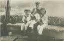 Postkarte - Der Kaiser mit seinen Enkeln Prinz Wilhelm