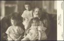 Postkarte - Kaiser Wilhelm mit seinen Enkeln