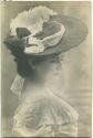 Postkarte - Frau mit Hut