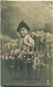 Postkarte - Geburtstag - Junge mit Blumenkorb