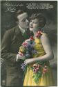 Postkarte - Liebe - Paar mit Blumen - handcoloriert