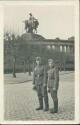 Soldaten in Uniform - Foto-AK