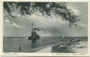 Postkarte - Ankunft eines Kriegsschiffes ca. 1930