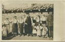 Mazedonien - Familie vor einem Haus - Foto-AK ca. 1915