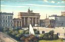 Berlin - Pariser Platz und Brandenburger Tor - Postkarte