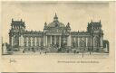 Berlin - Reichstagsgebäude mit Bismarck-Denkmal