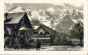 Marktplatz in Garmisch mit Zugspitzgruppe