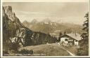 Hochlandhütte mit Wetterstein und Zugspitze - Foto-AK