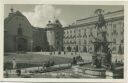 Innsbruck - Leopoldsbrunnen mit Hofkirche und Hofburg - Foto-AK