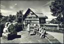 Trogen - Kinderdorf Pestalozzi - Dorfeingang mit Bärenplastik und Haus: Coccinella - Foto-AK Grossformat